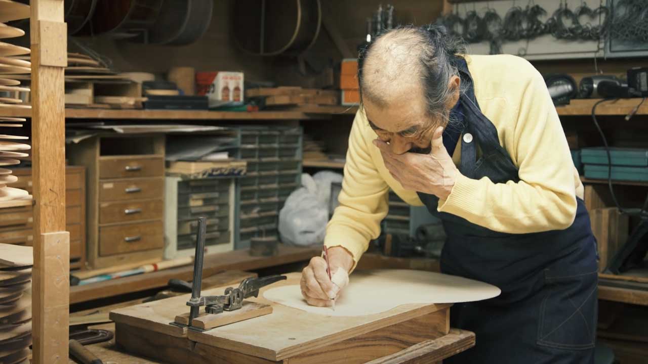 The Luthier and the Guitarist